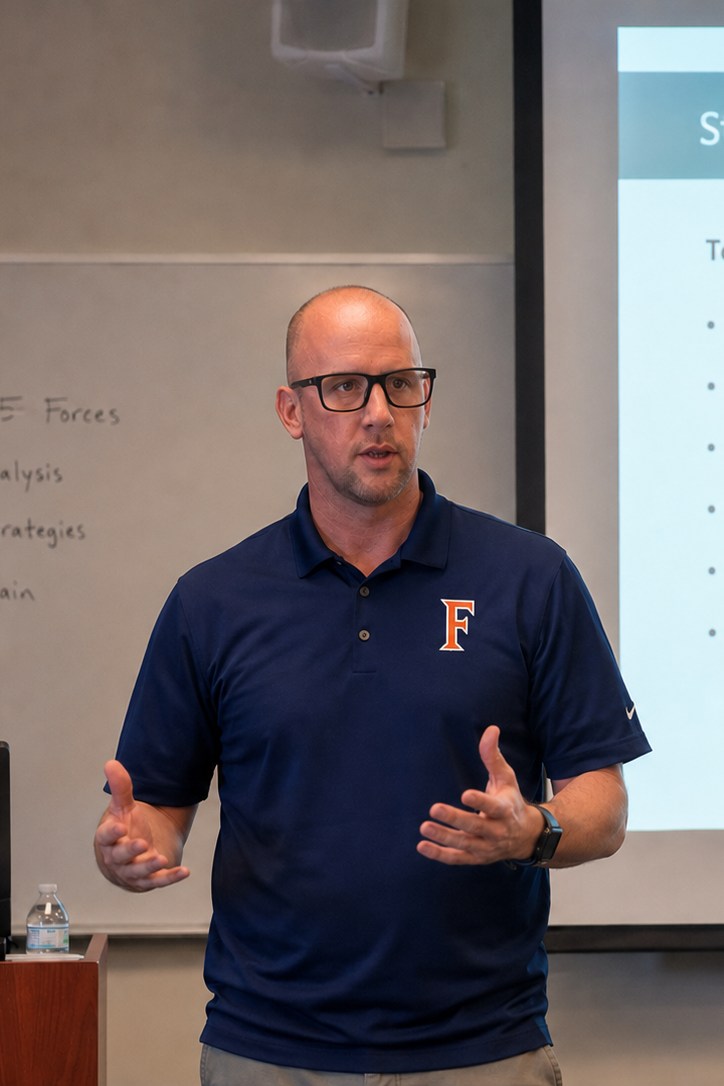 Photo of Dan Nannery teaching a Strategic Management class at Cal State Fullerton
